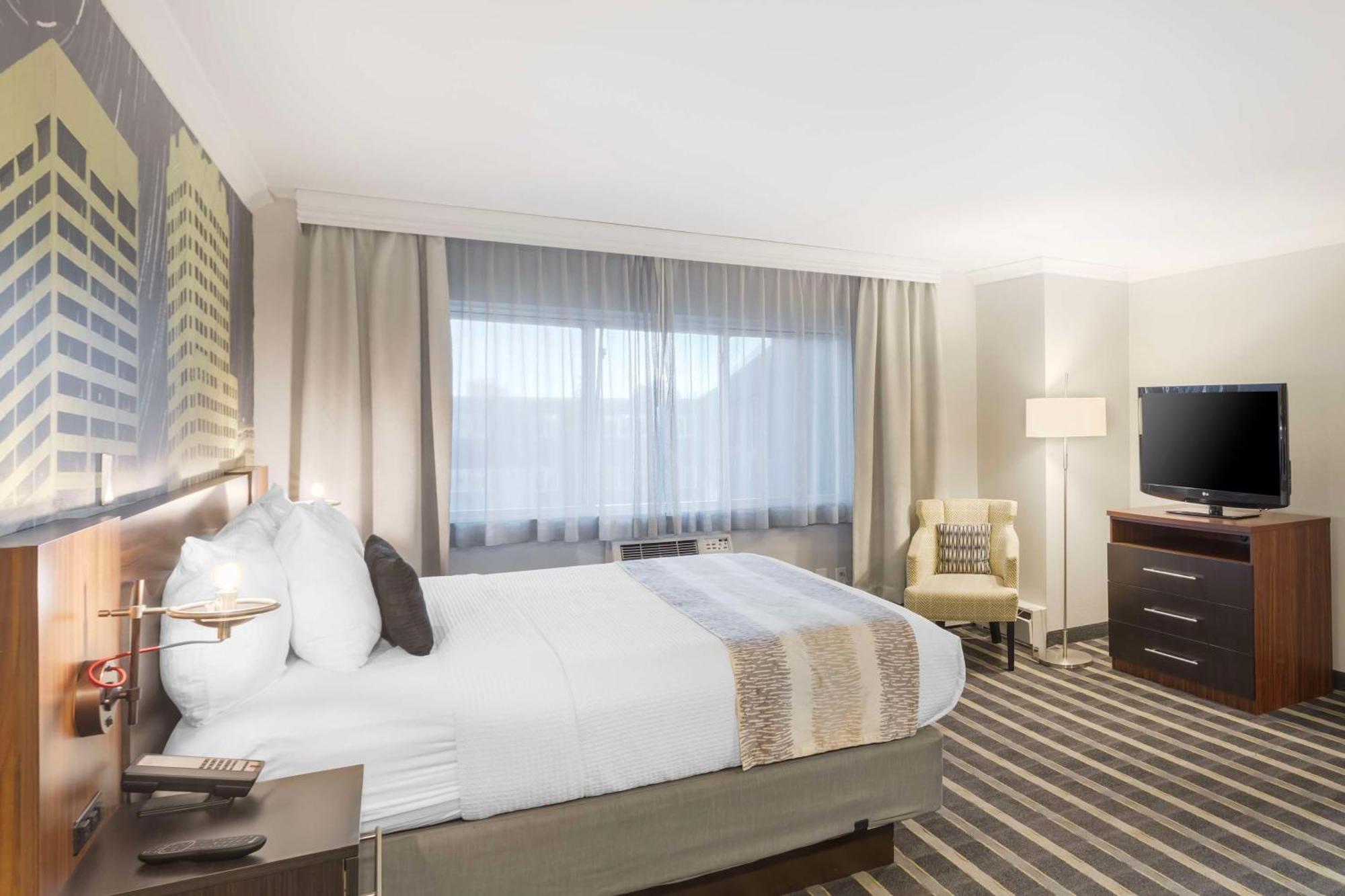 Best Western Plus Milwaukee West Eksteriør bilde