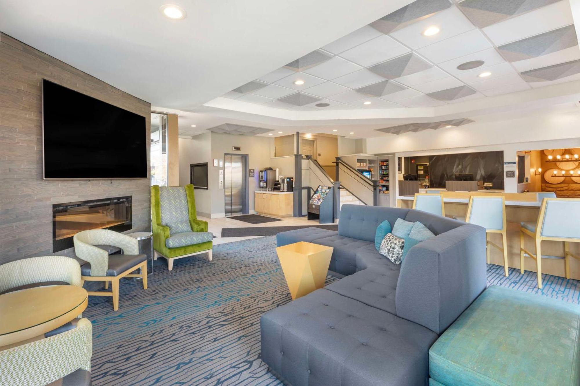 Best Western Plus Milwaukee West Eksteriør bilde