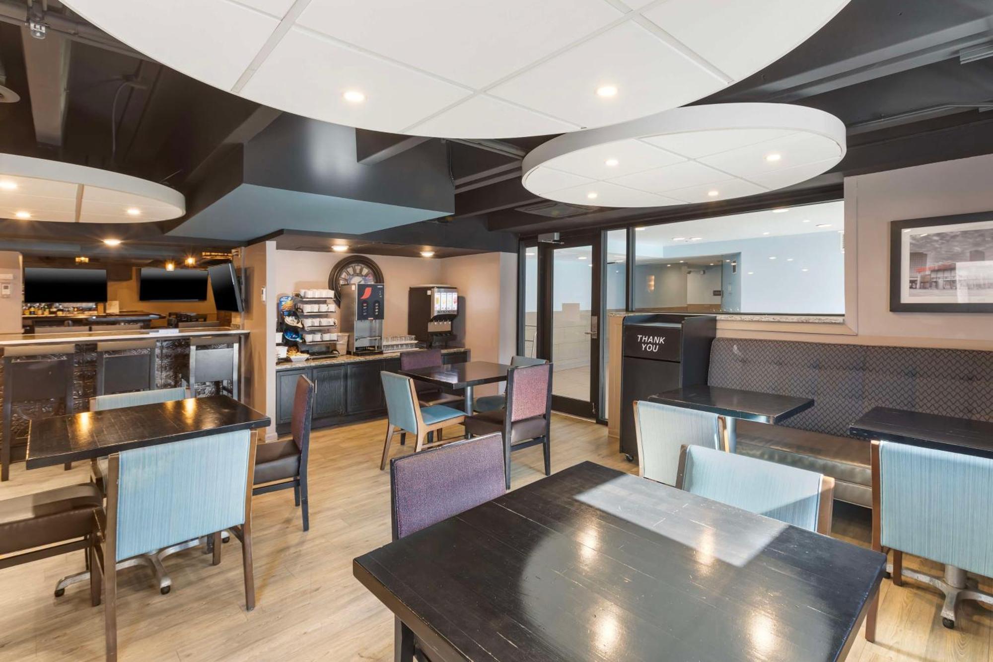 Best Western Plus Milwaukee West Eksteriør bilde